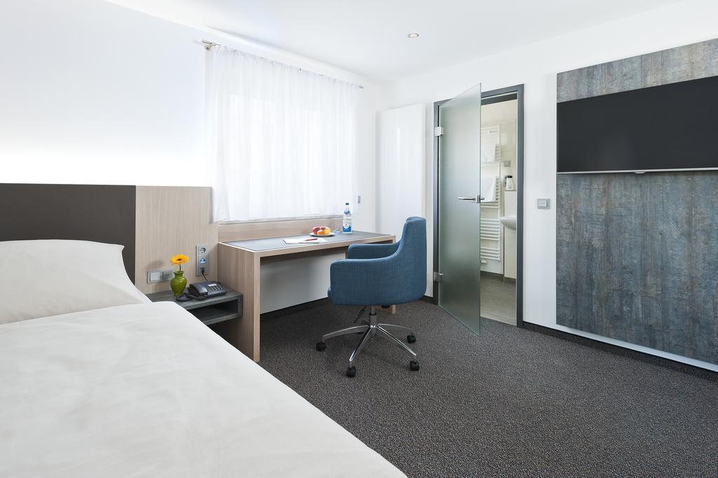 Kaeferstein Garni Hotel 3*